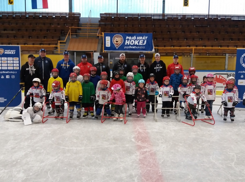 Týden hokeje v Pelhřimově u Ledních medvědů