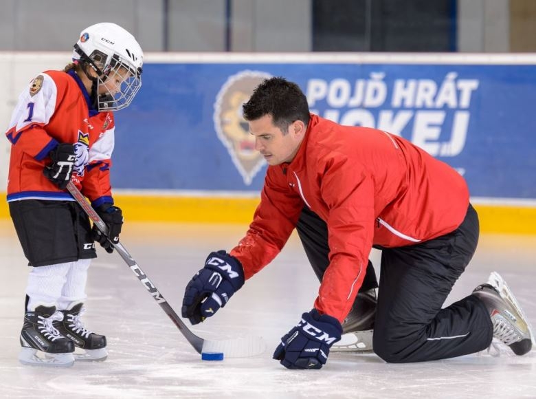Proč je hokej správný sport pro vaše dítě?